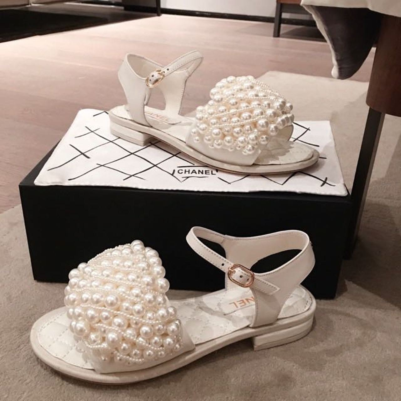 Chanel Pearl Embellished Quilted Sandals Calfskin Leather Spring/Summer Collection White