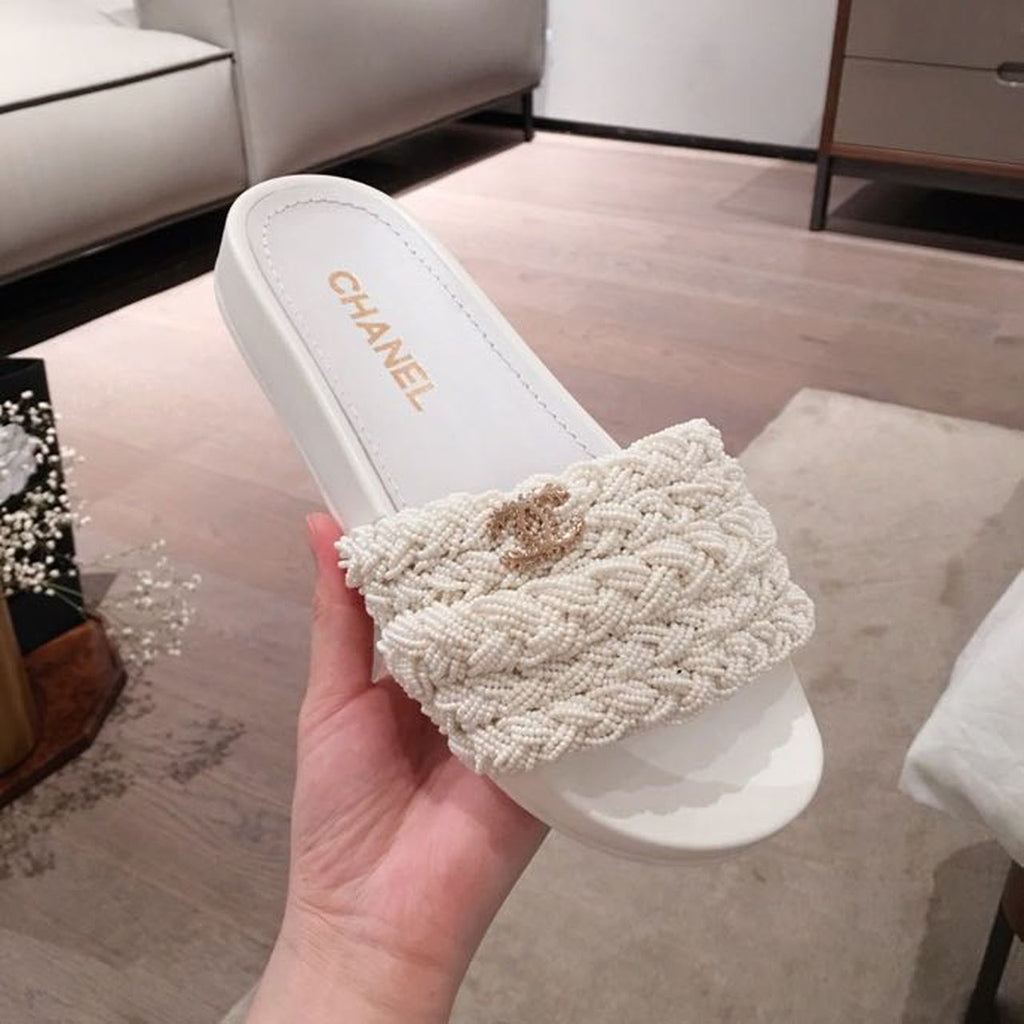 Chanel Pearl Beaded Embellished Sandals Calfskin Leather Spring/Summer Collection White