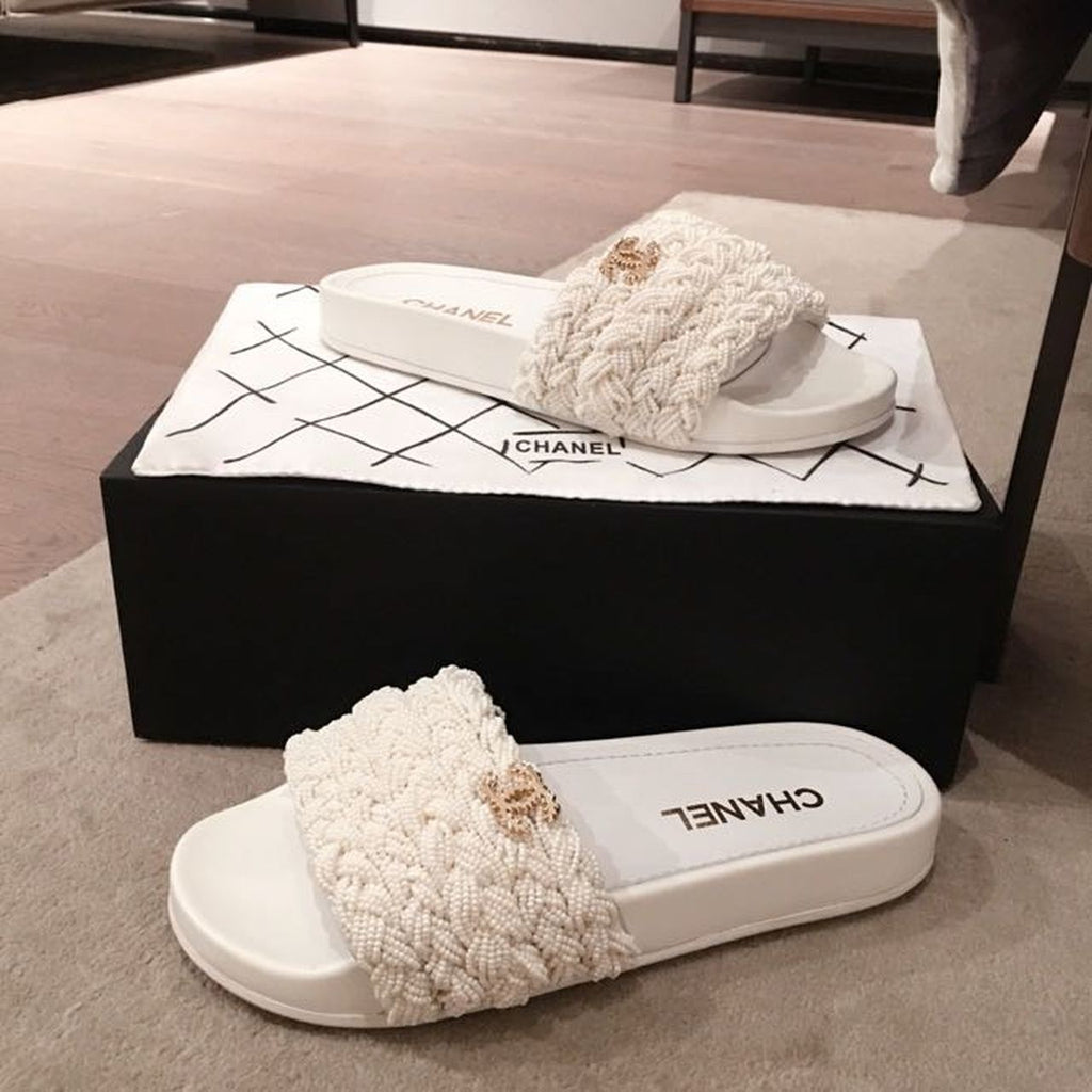 Chanel Pearl Beaded Embellished Sandals Calfskin Leather Spring/Summer Collection White