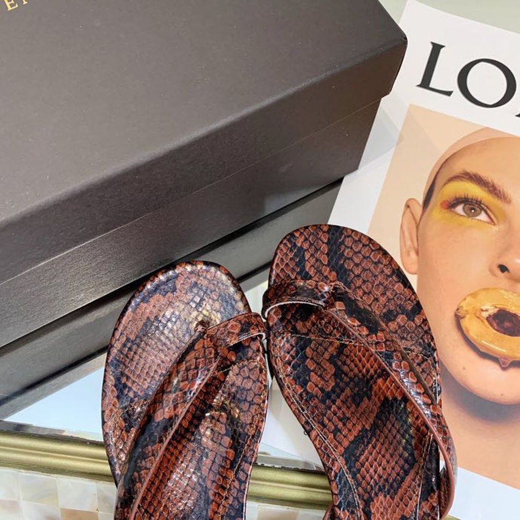 Bottega Veneta Flat Sandals Python Print Calfskin Leather Spring/Summer 2020 Collection, Burgundy