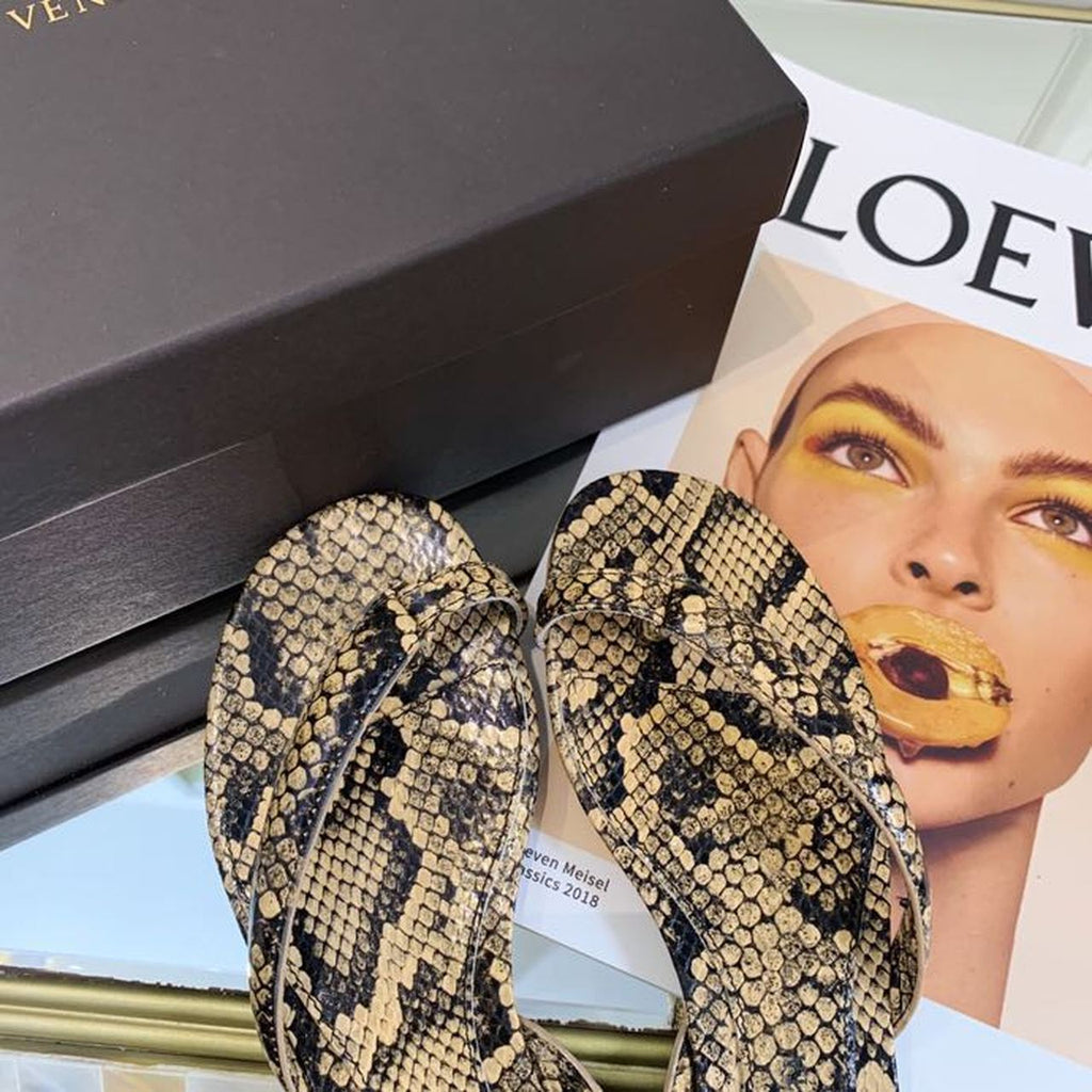 Bottega Veneta Flat Sandals Python Print Calfskin Leather Spring/Summer 2020 Collection, Beige