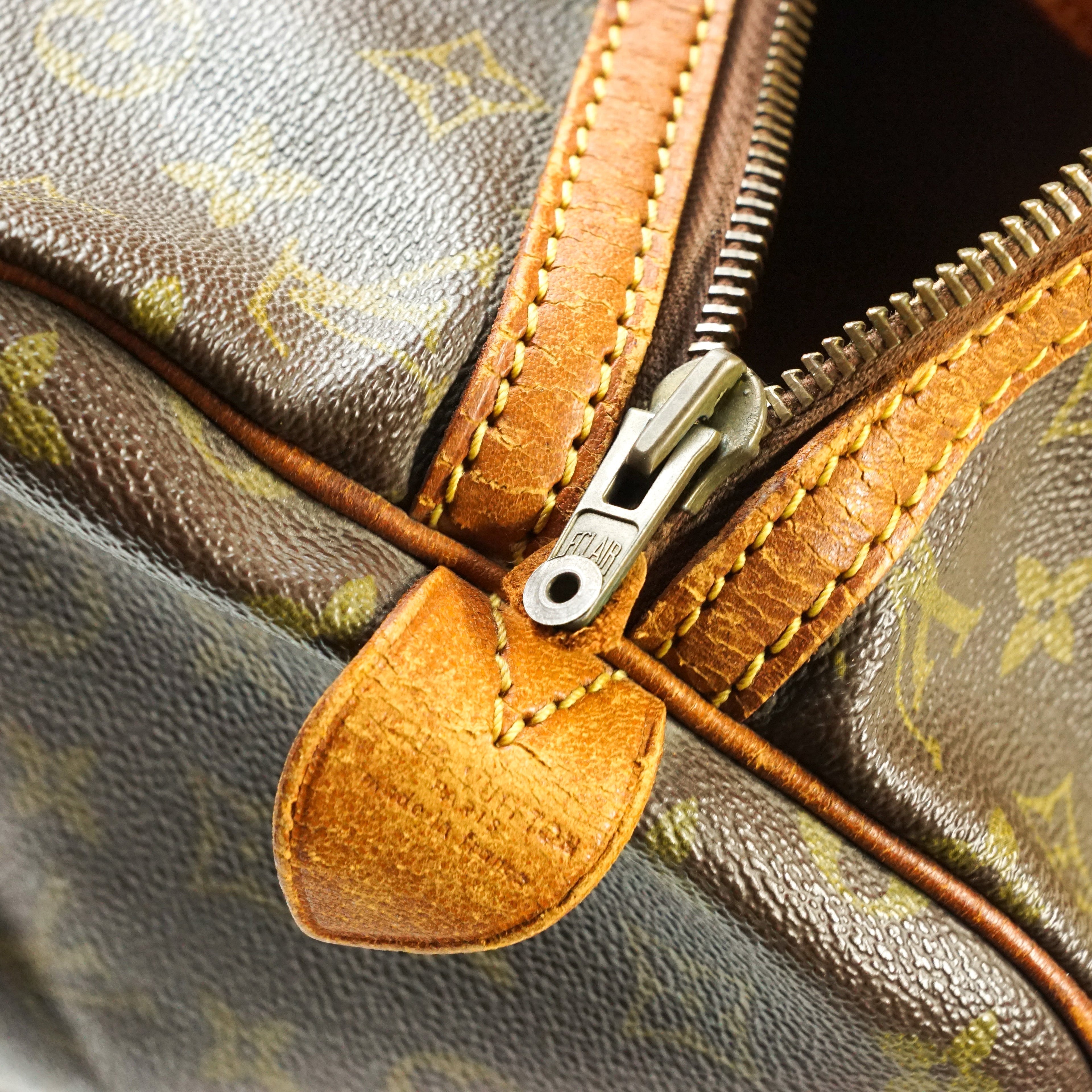 Louis Vuitton Sac Souple 35 Hand