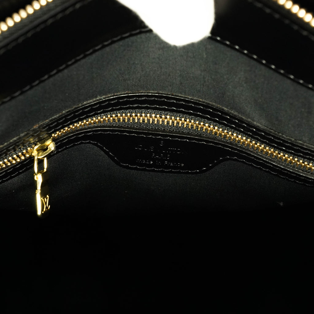 Louis Vuitton Figurine Mm Hand Bag