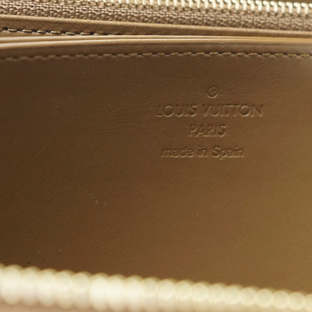 Louis Vuitton Zippy Wallet Brown