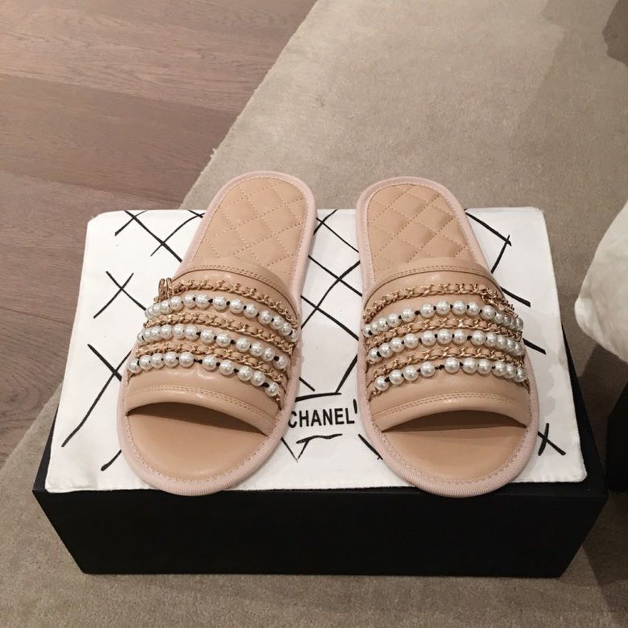 Chanel Pearl Embellished Quilted Slippers PVC/Lambskin Leather Spring/Summer Collection, Beige