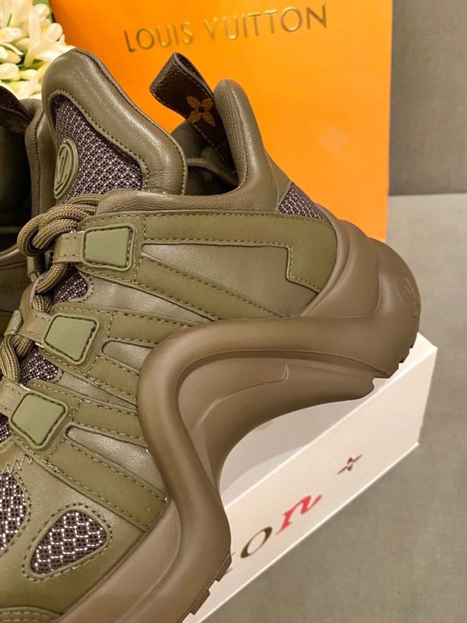Louis Vuitton Archlight Sneakers Calfskin Leather Spring/Summer Collection 1A589P, Olive Green