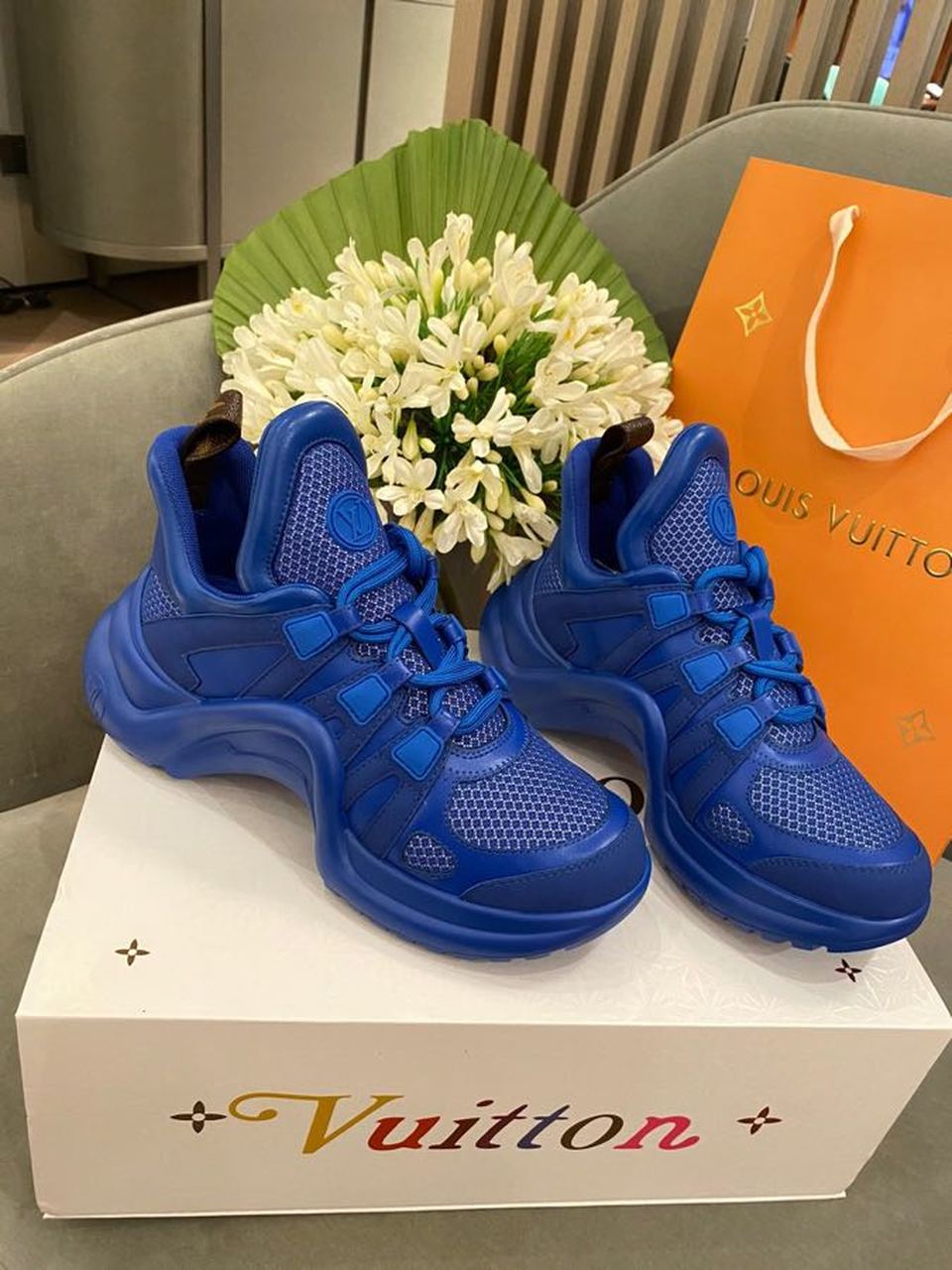Louis Vuitton Archlight Sneakers Calfskin Leather Spring/Summer Collection 1A589P, Blue