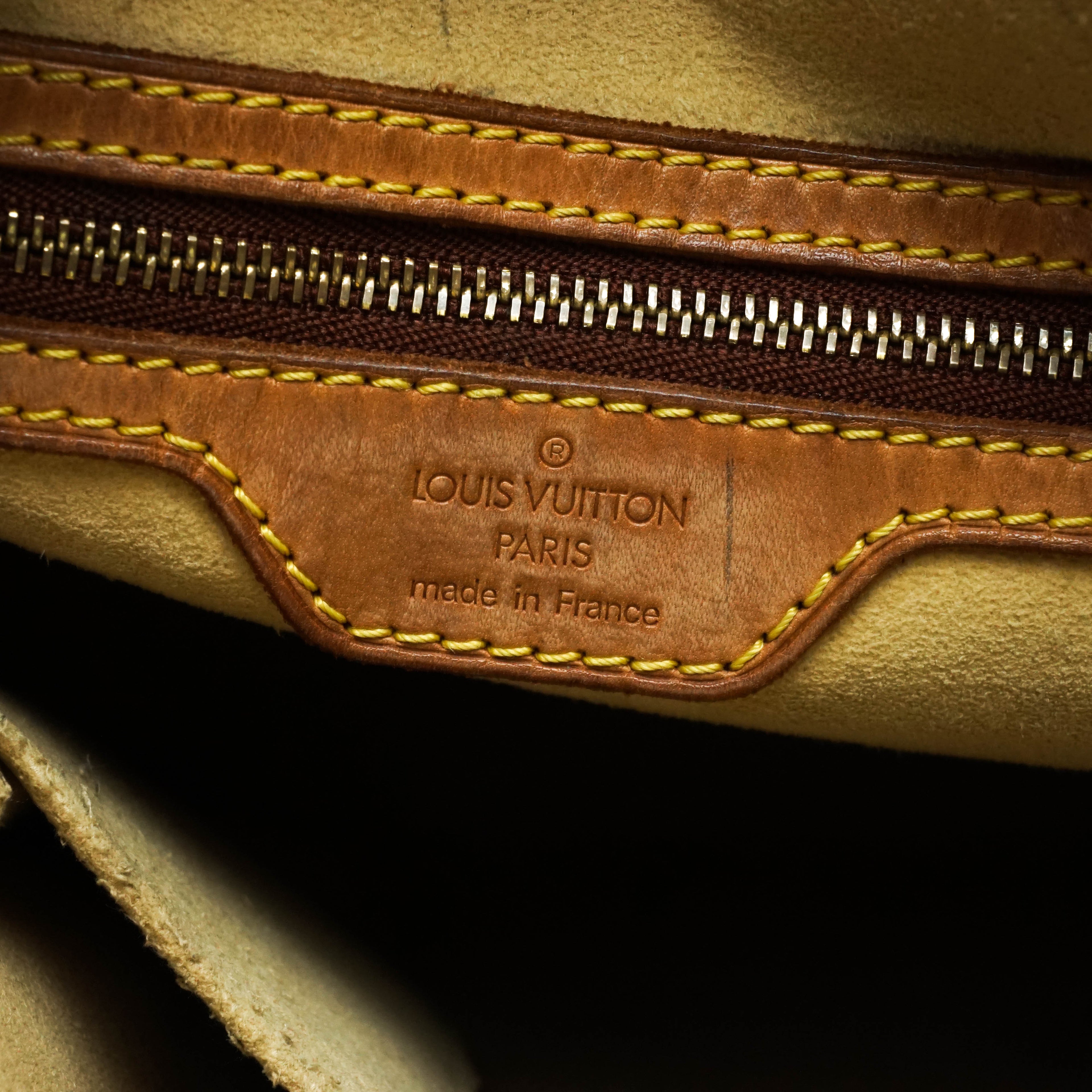 Louis Vuitton Looping Gm Shoulder