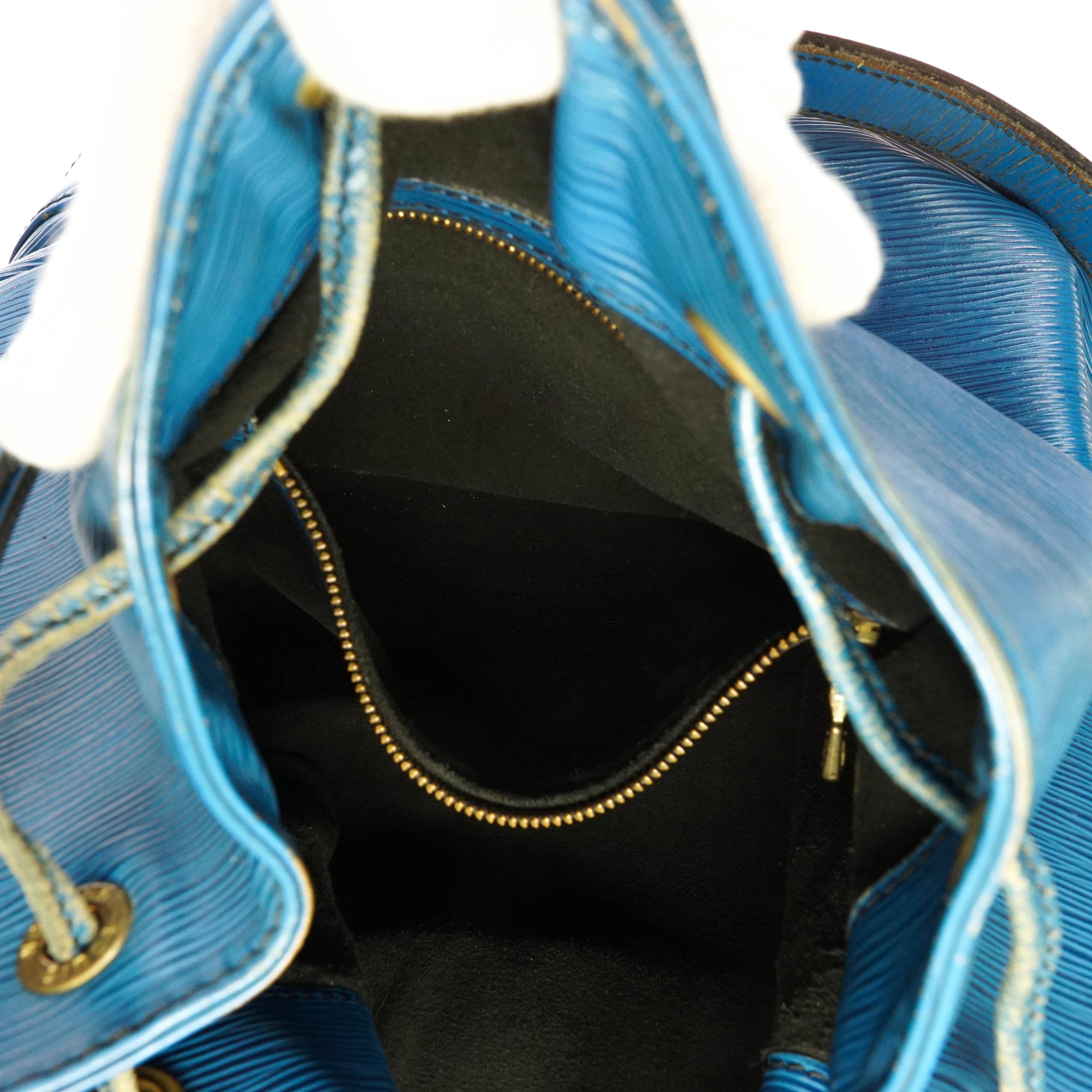Louis Vuitton Noe Shoulder Bag Blue