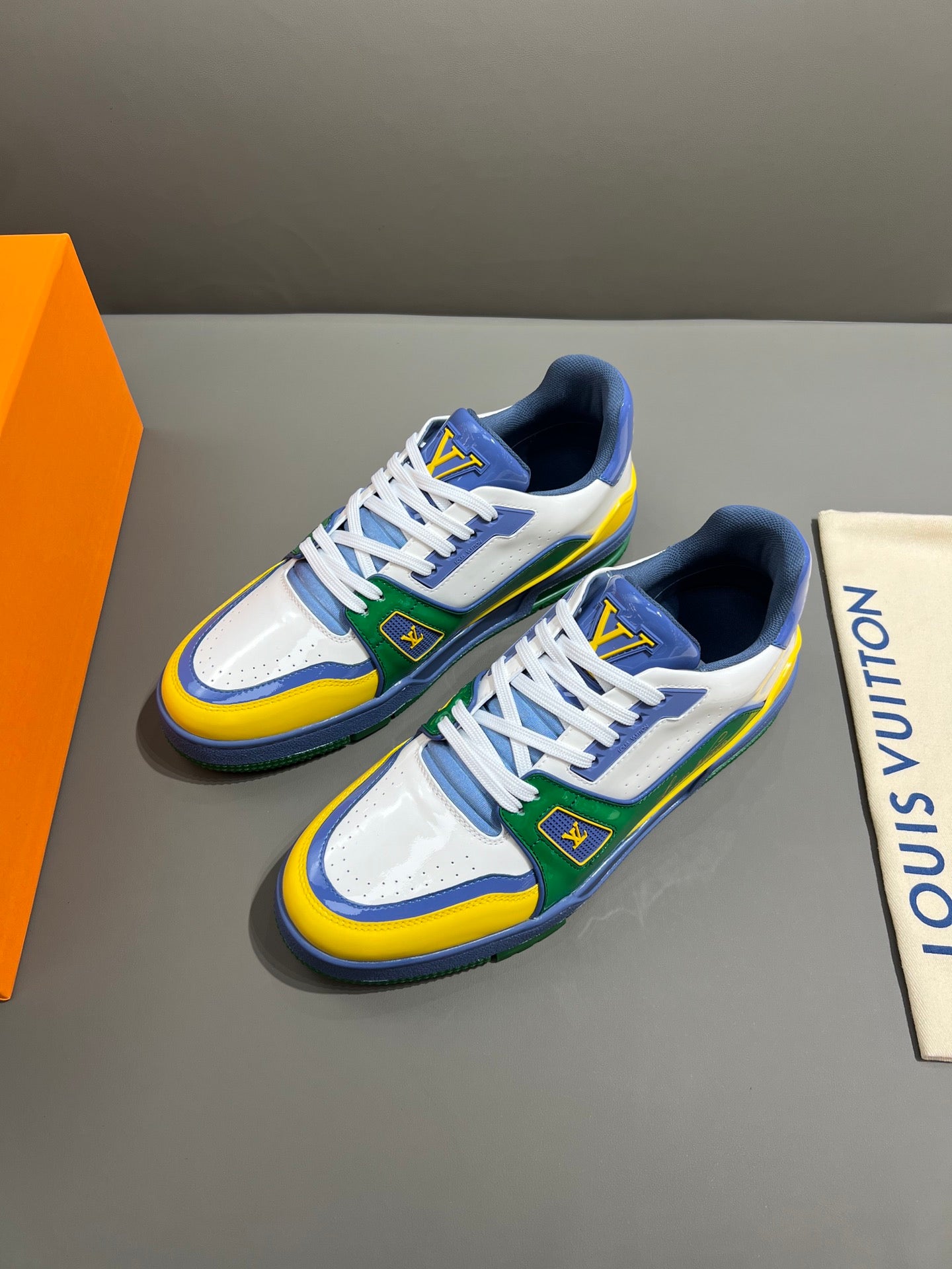 Louis Vuitton Trainer Sneaker