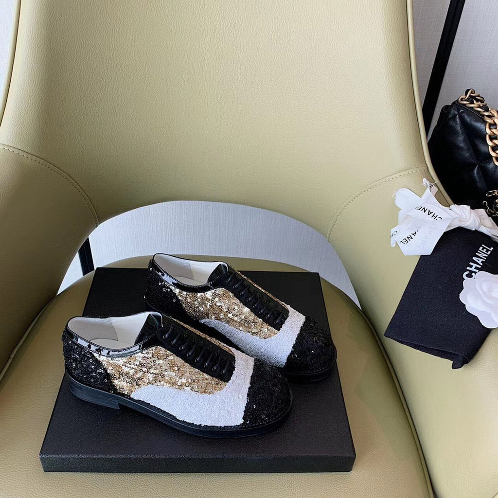 Chanel Sequin/Tweed Lace Up Shoes Calfskin Leather Spring/Summer Collection White/Black/Gold