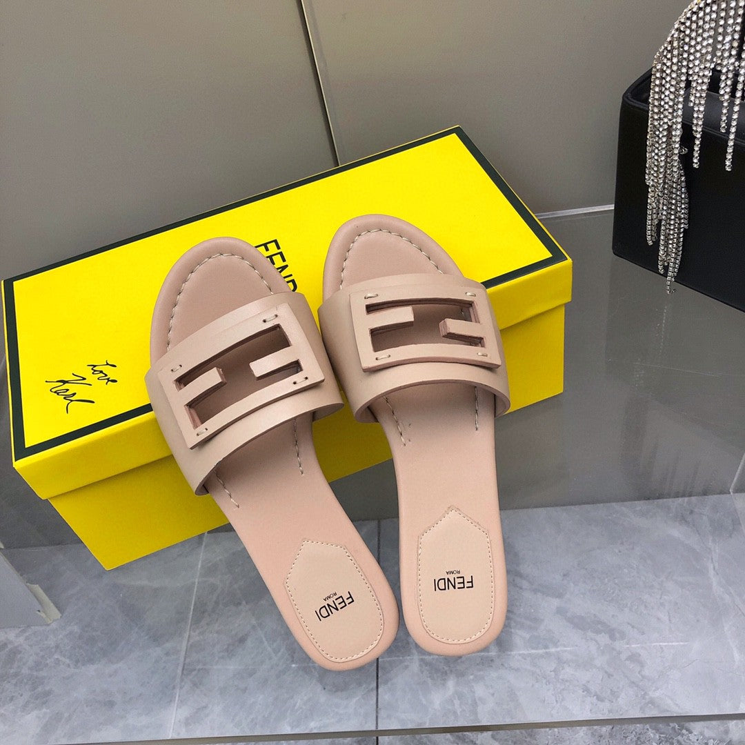 Fendi Baguette Beige