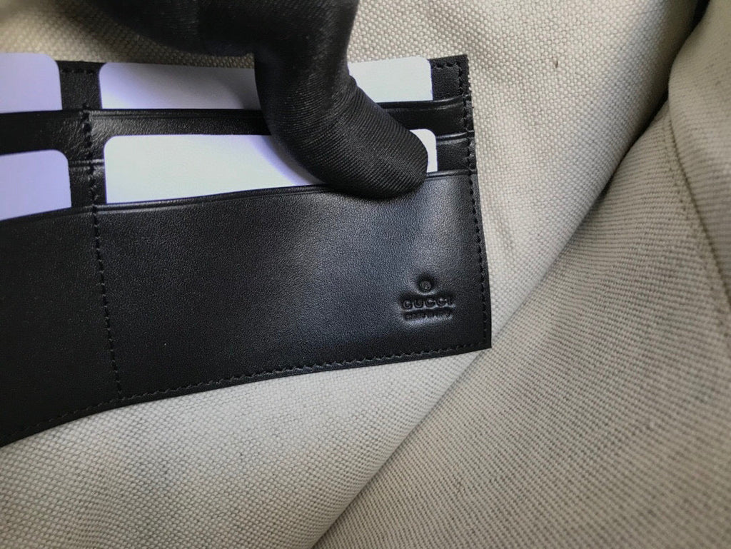 Gucci Supreme Pouch 31cm Black