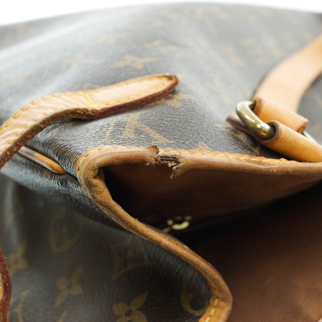 Louis Vuitton Batignolles Vertical
