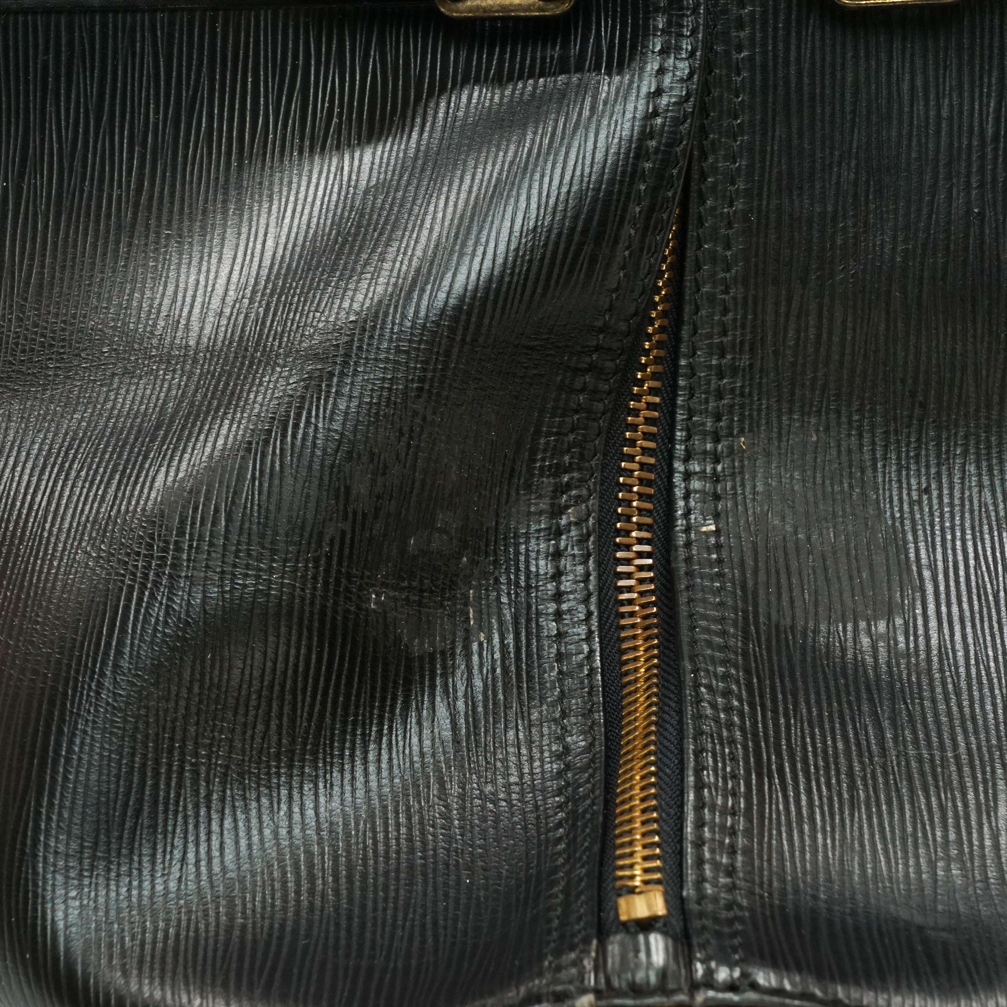 Louis Vuitton Keepall 55 Travel Bag