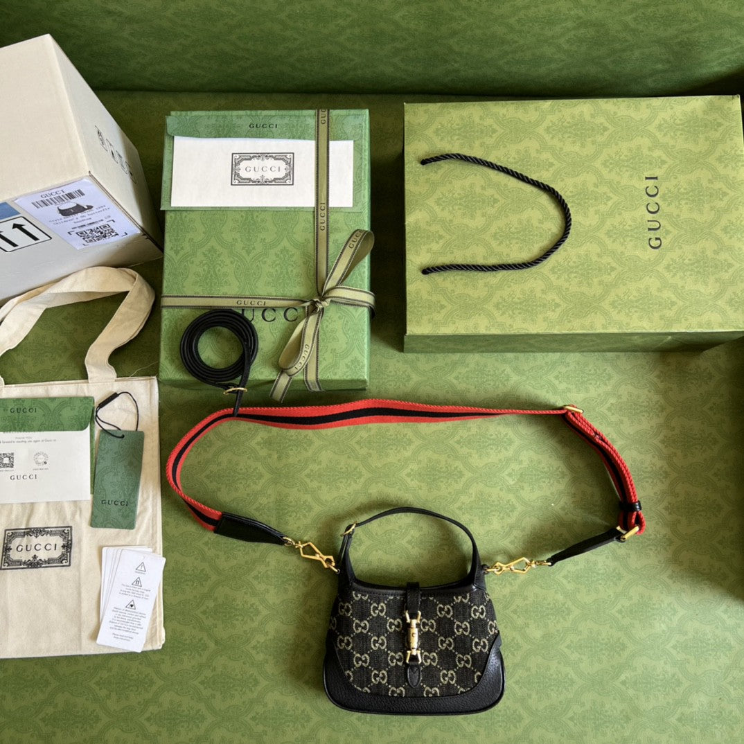 Gucci Jackie 1961 Mini Shoulder Bag 19cm Black