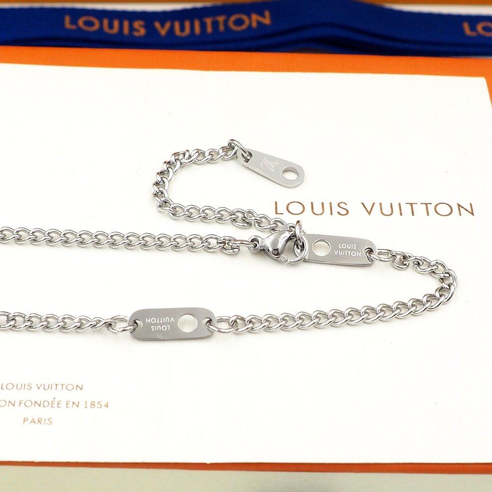 Louis Vuitton Necklace