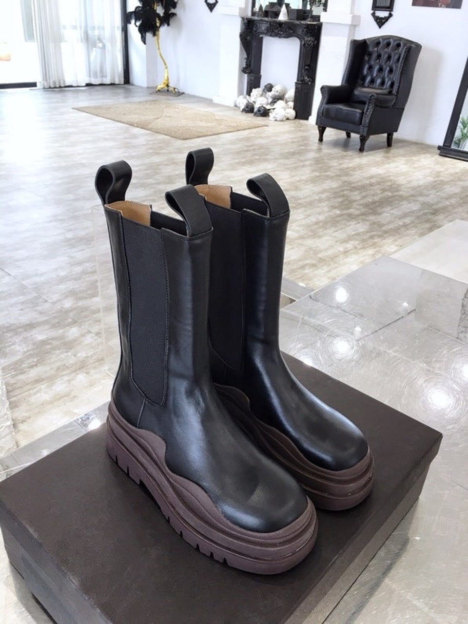 Bottega Veneta Flat Triple-Sole Leather Boots Calfskin Leather Fall/Winter 2020 Collection, Black/Brown