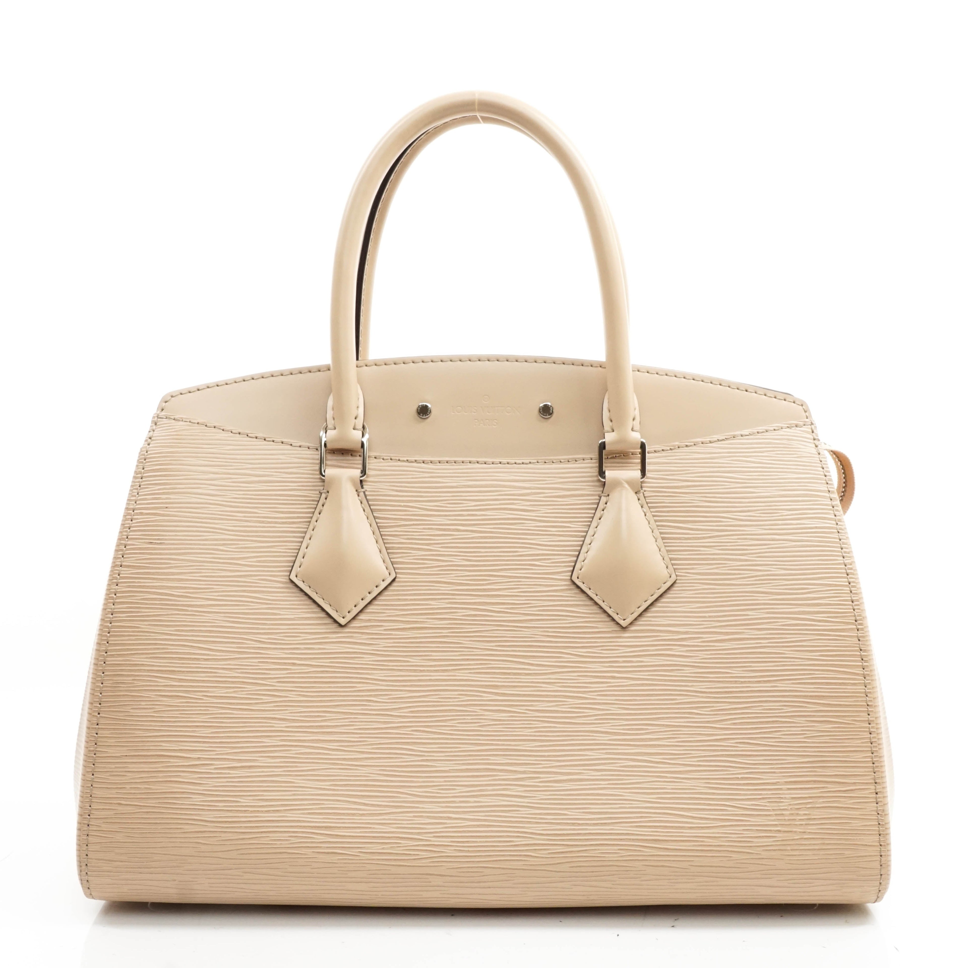 Louis Vuitton Soufflot Mm Hand Bag