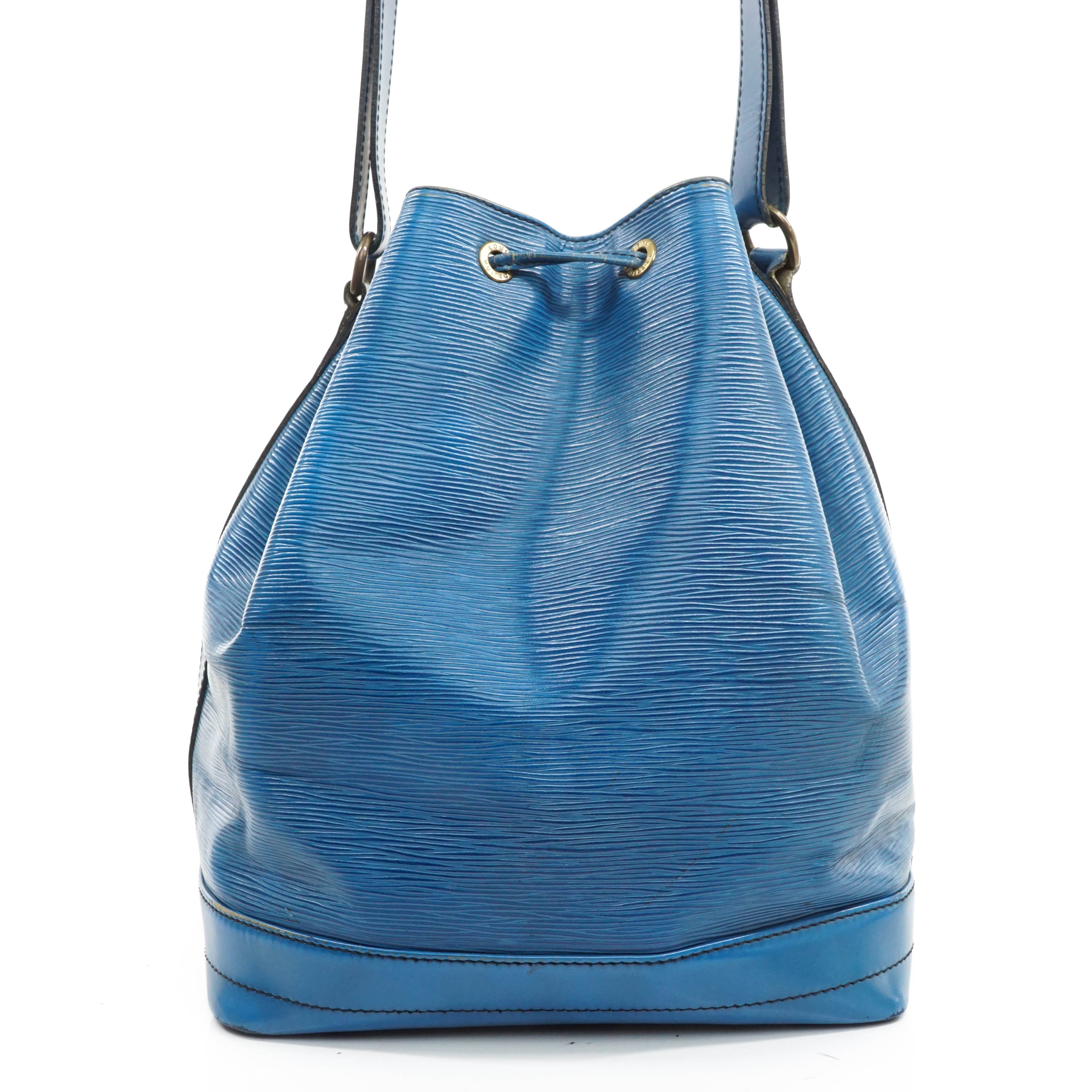 Louis Vuitton Noe Shoulder Bag Blue