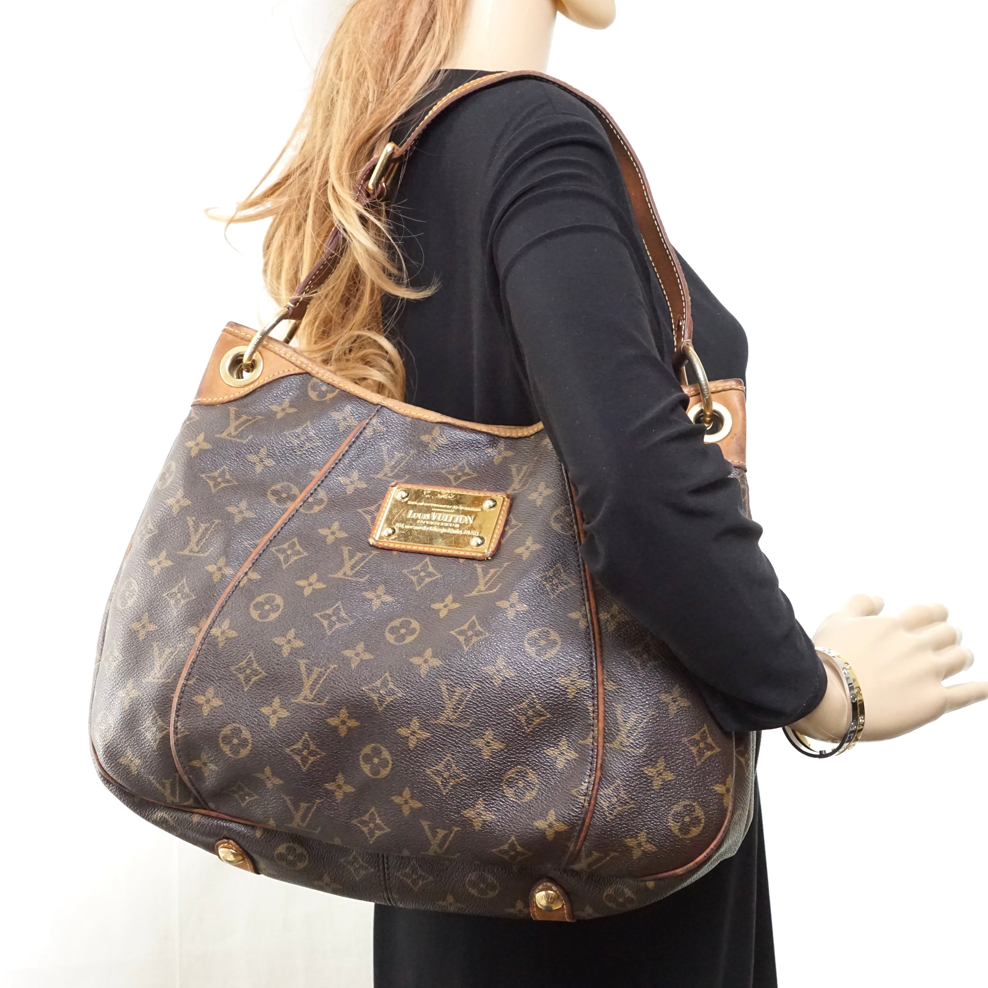 Louis Vuitton Galliera Pm Shoulder