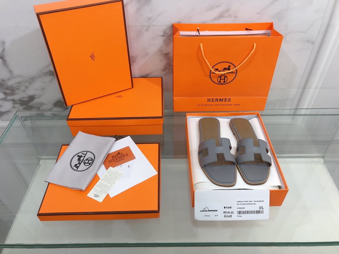 Hermes Oran Sandal