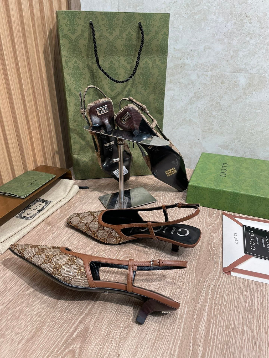 Gucci Slingback Pumps Brown