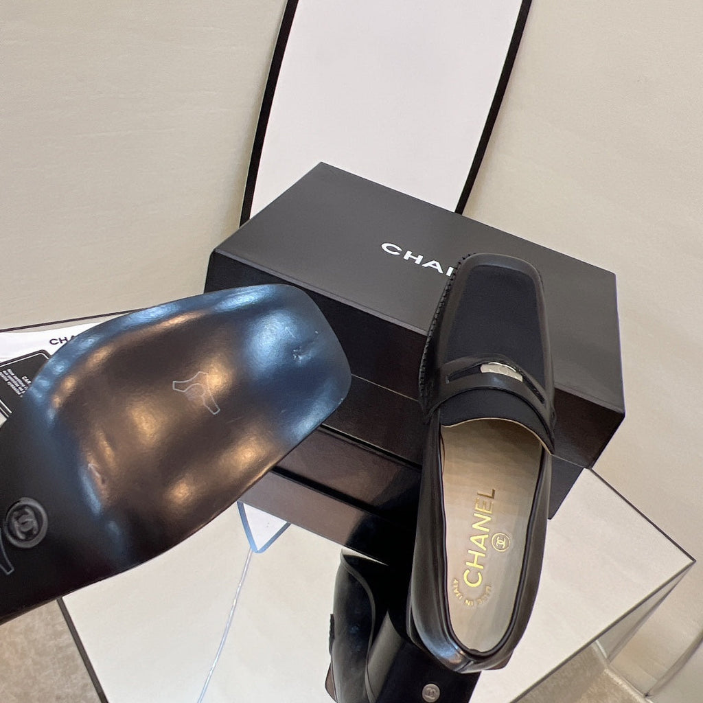 Chanel Loafers Black