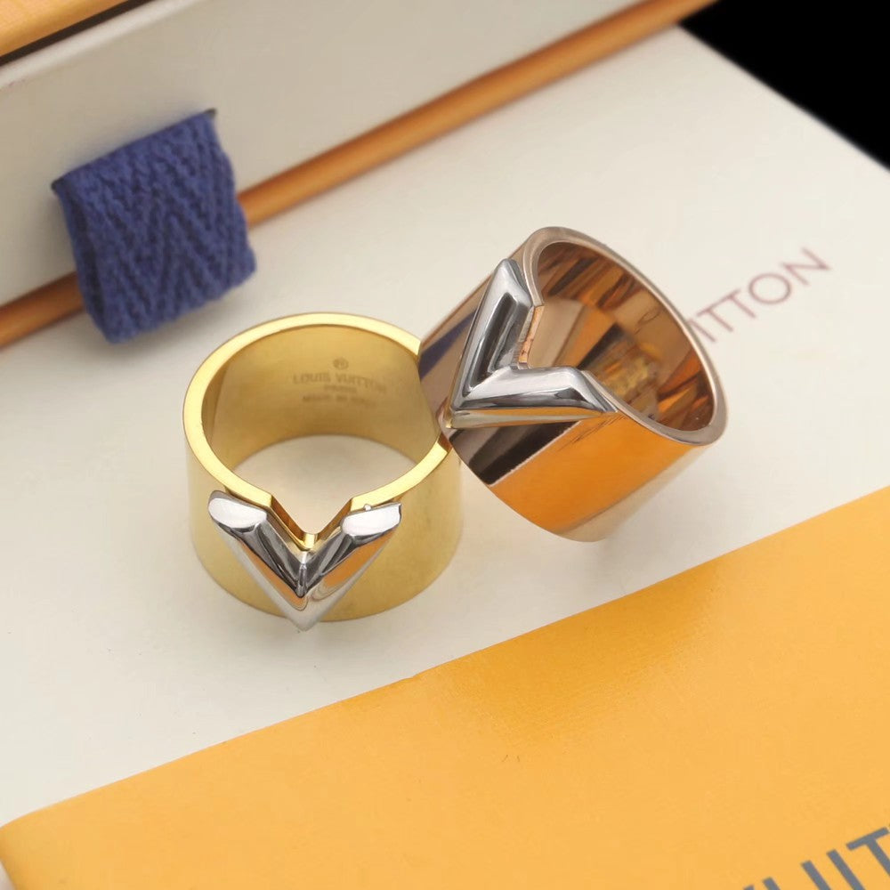 Louis Vuitton Ring