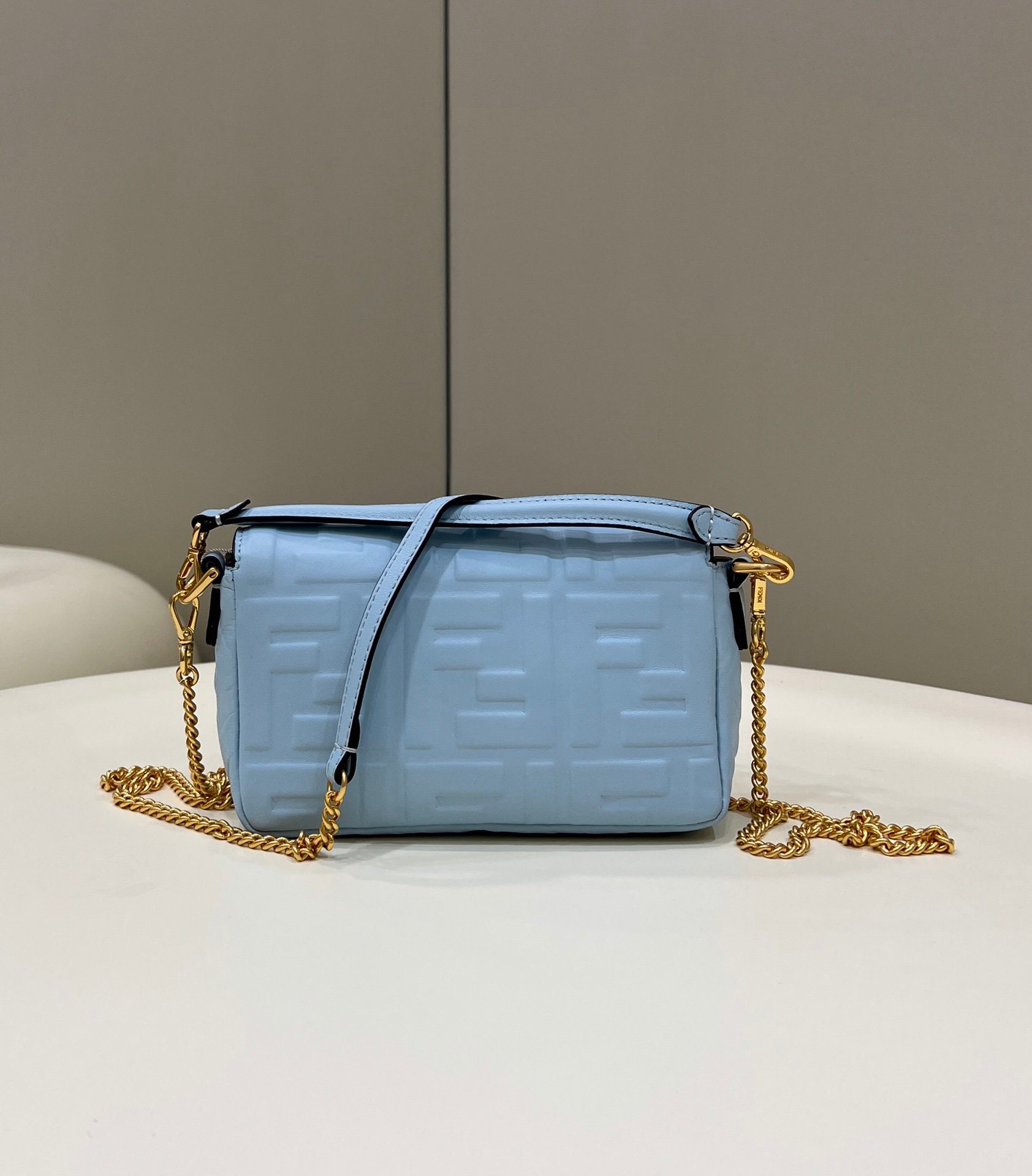 Fendi Baguette Bag 19cm Blue