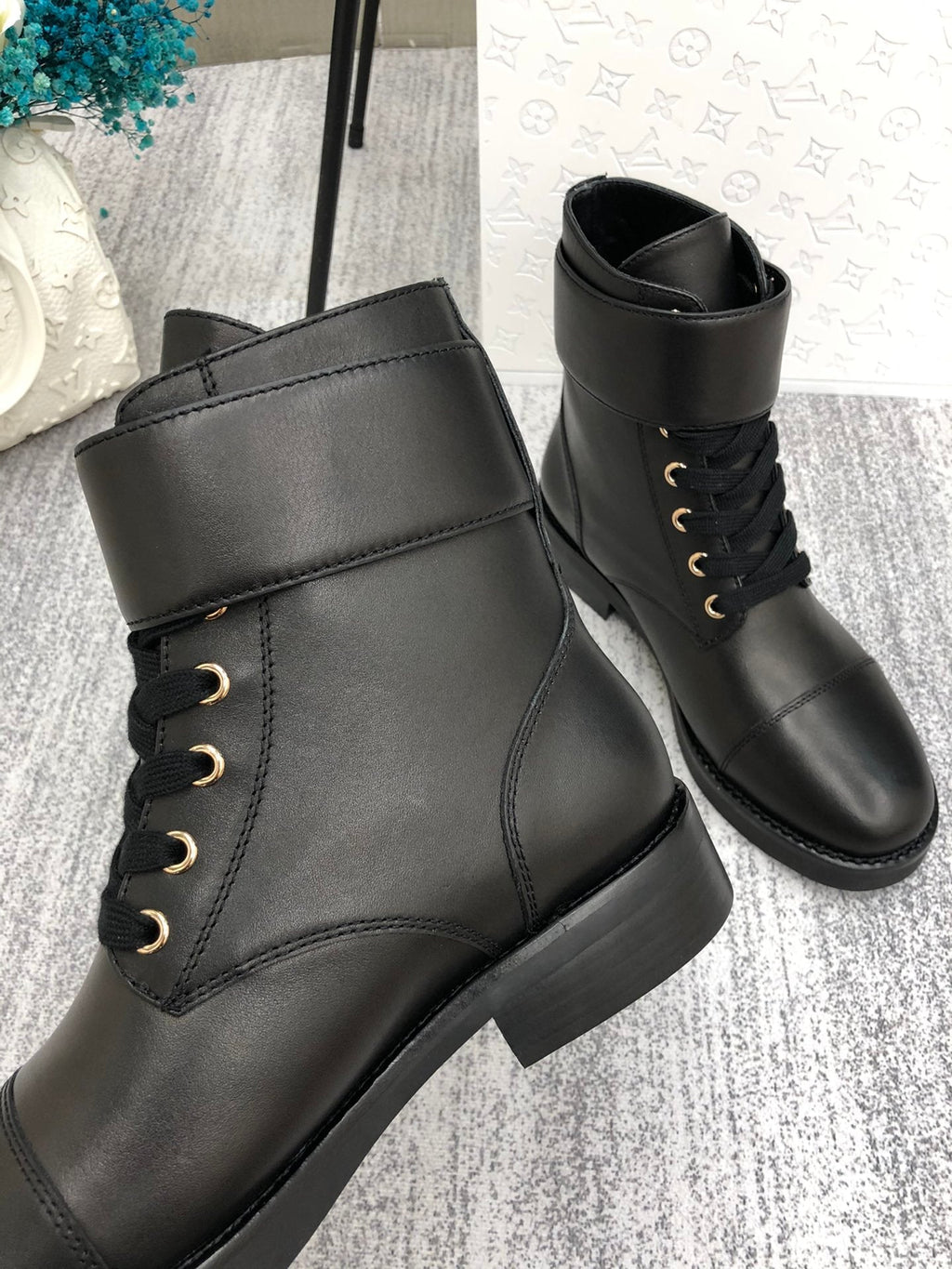 Louis Vuitton Wonderland Ranger Black