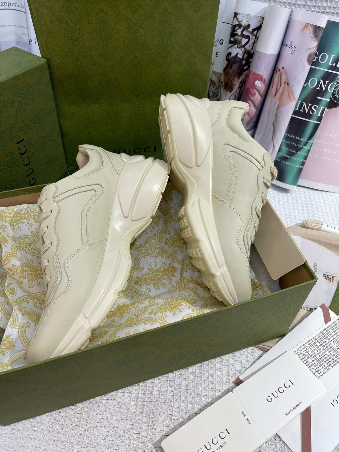 Gucci Tiger Women’s Rhyton Sneaker Beige