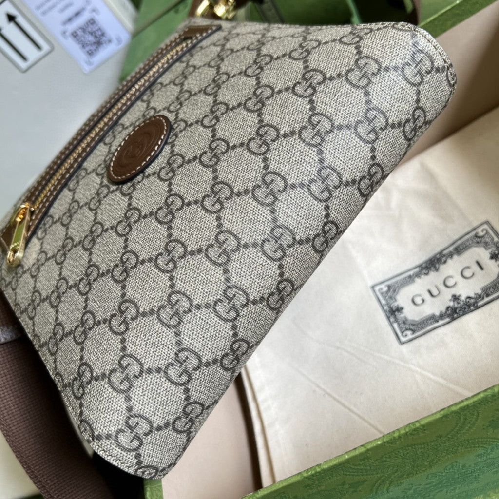 Gucci Supreme Messenger Bag 24cm Brown