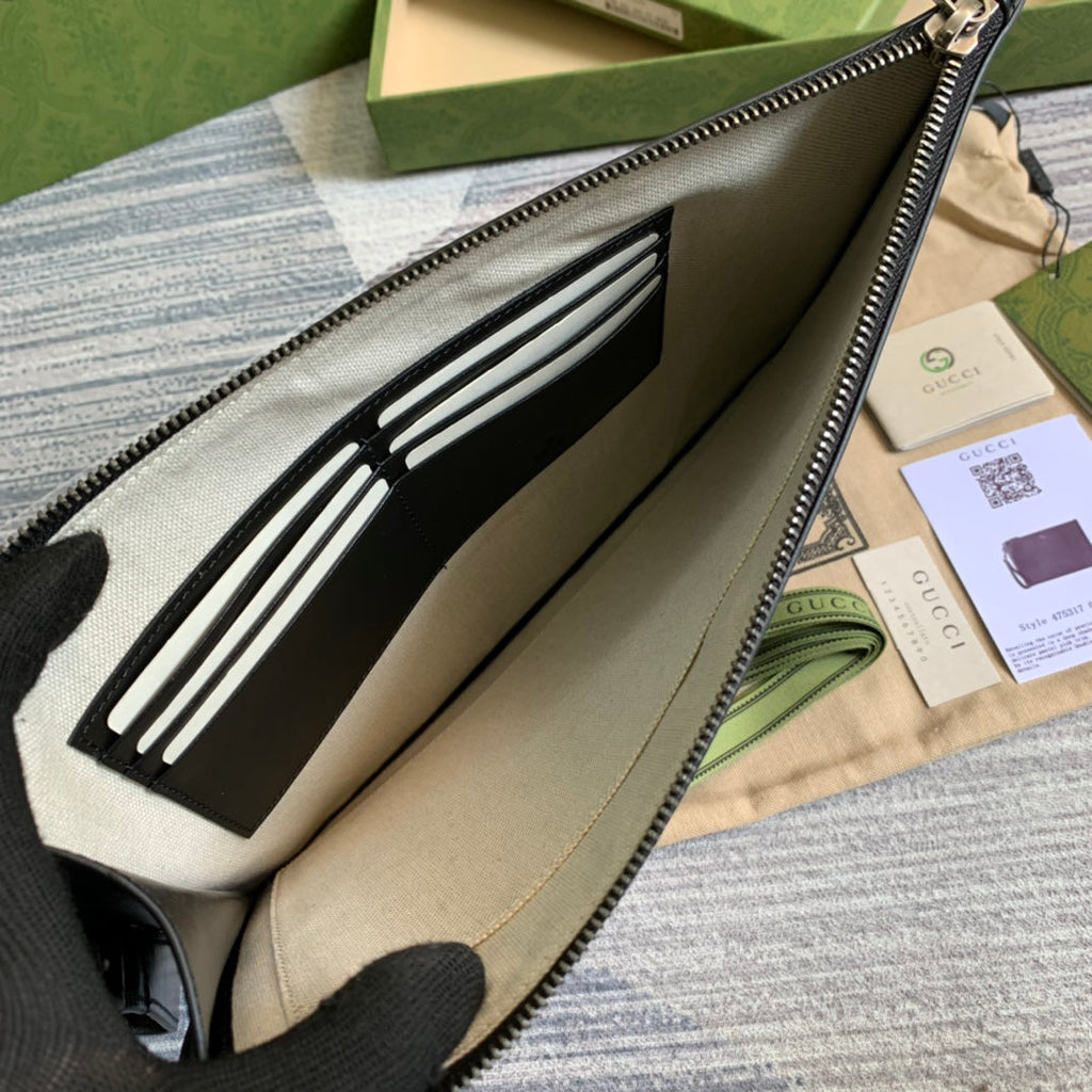 Gucci Marmont Pouch