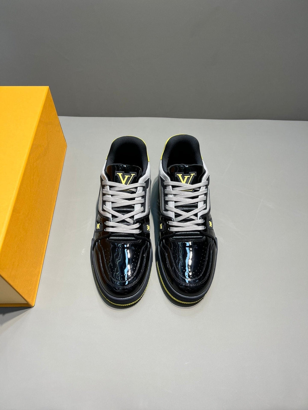 Louis Vuitton Trainer Sneaker