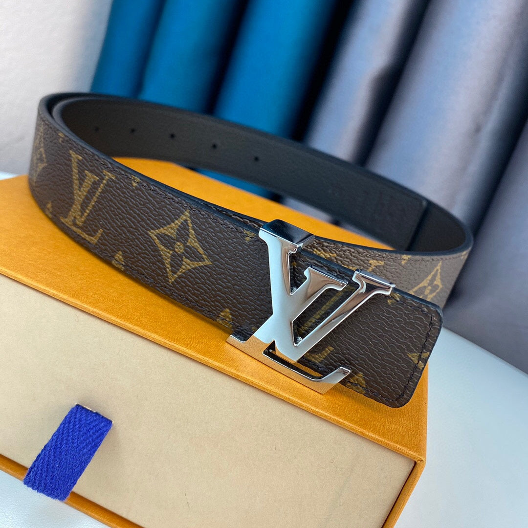 Louis Vuitton LV Initiales Belt Brown