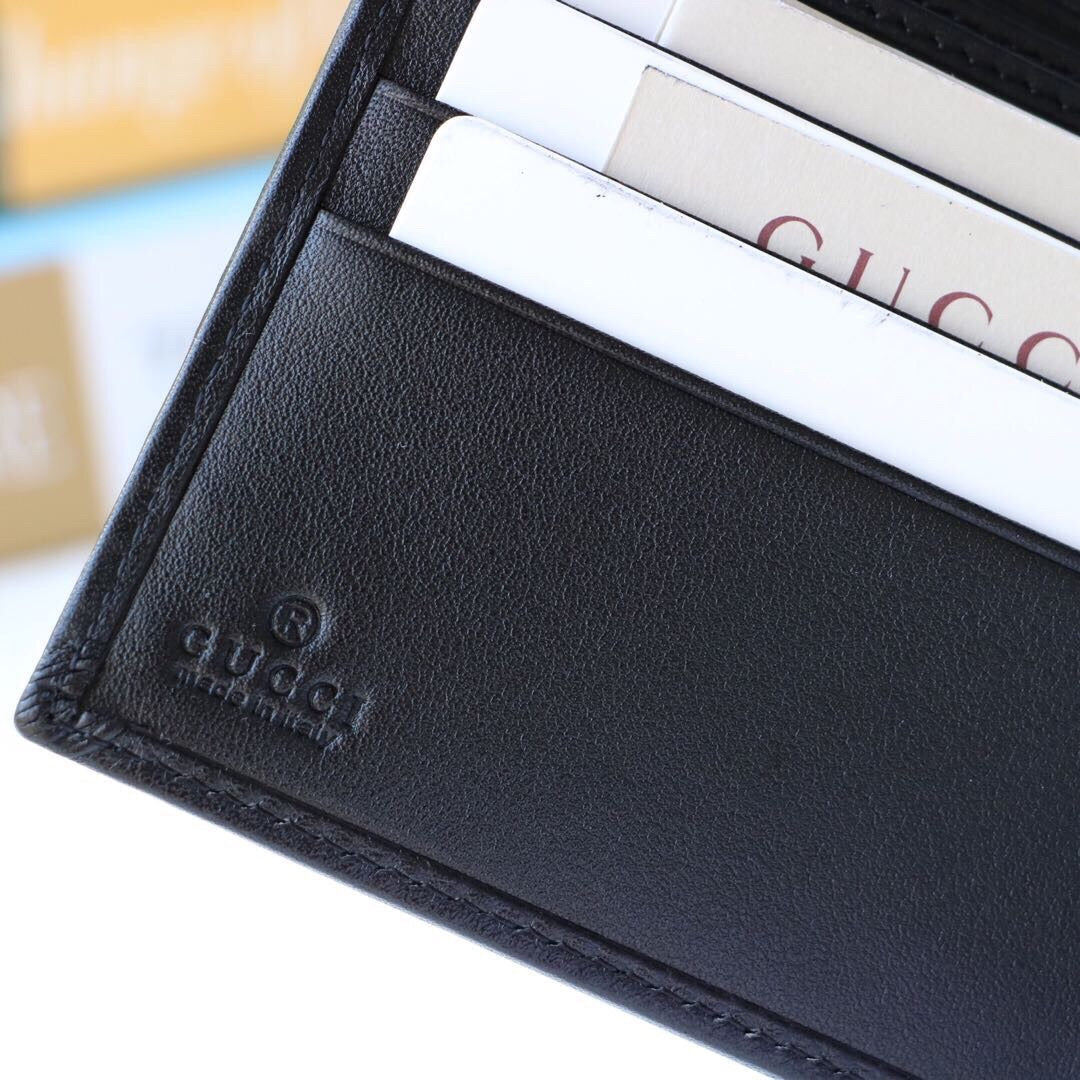 Gucci Bi-Fold Wallet 11cm