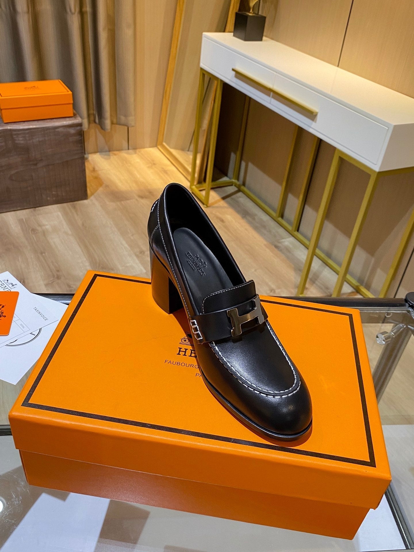 Hermes Elysee Pump Black