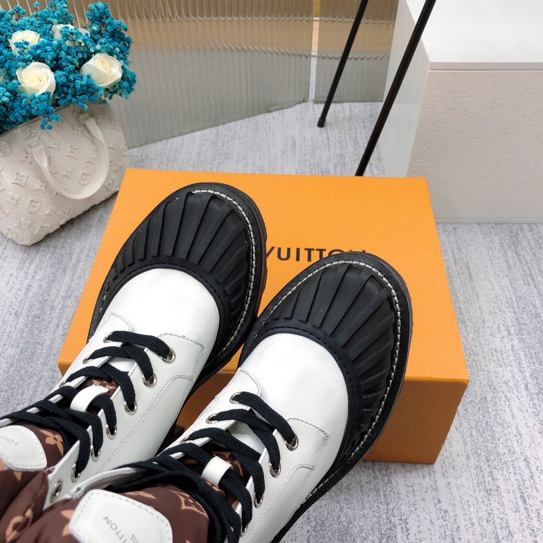 Louis Vuitton Beaubourg Ankle Boot White