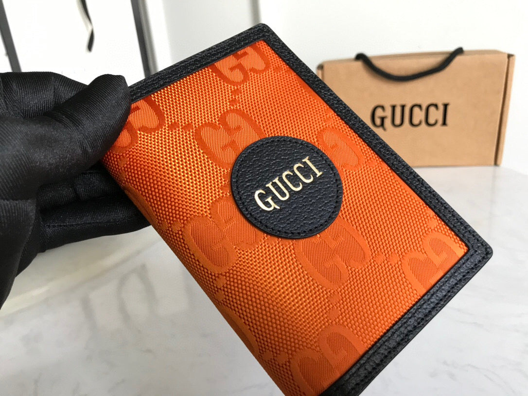 Gucci Supreme Card Case 11cm