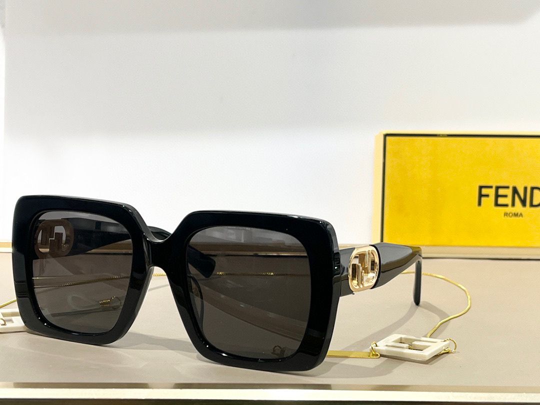 Fendi Disco Fashion Sunglasses