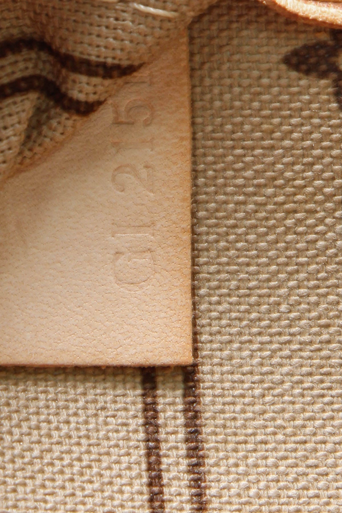 Neverfull MM Tote Bag - Monogram