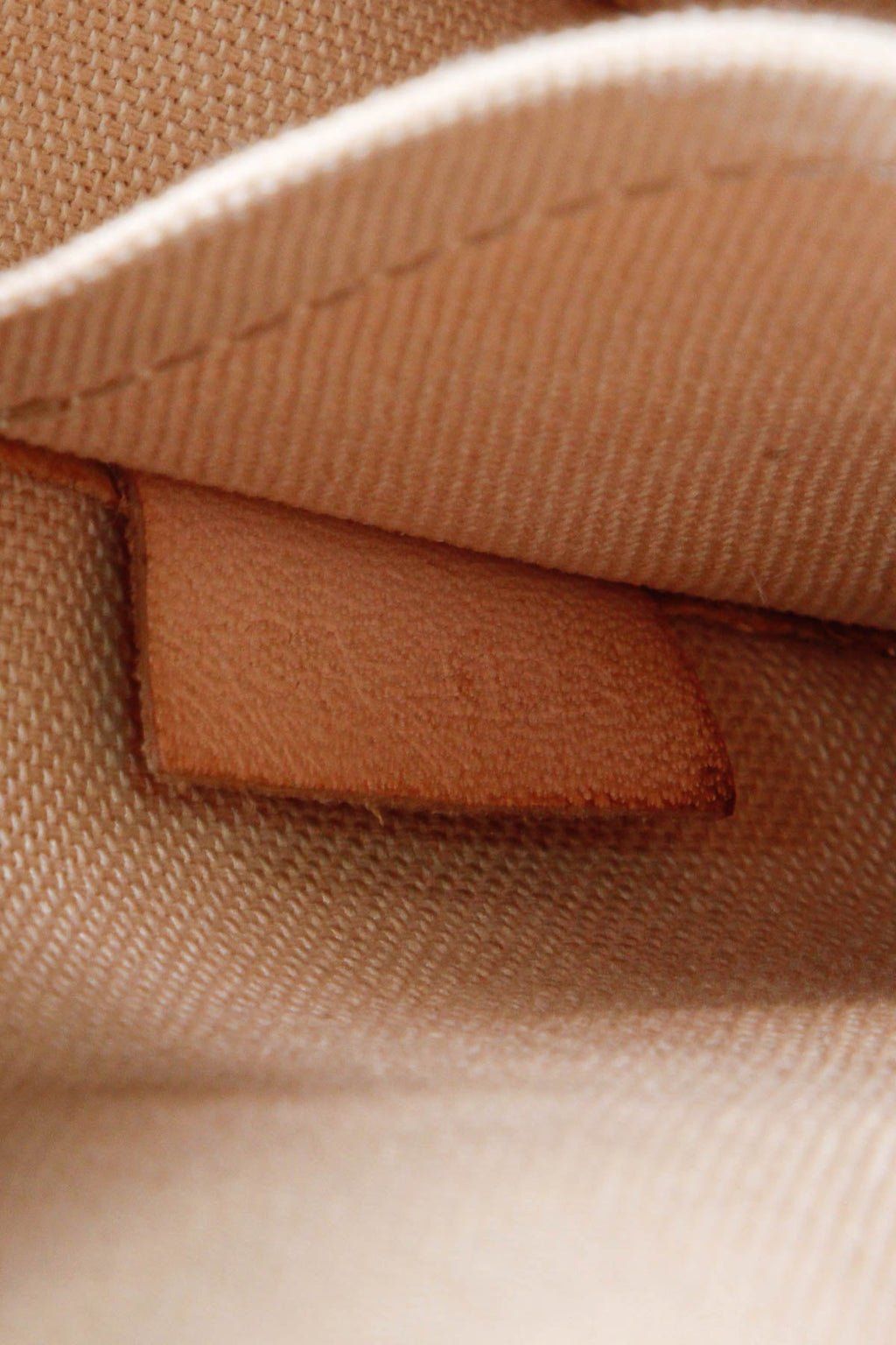 Pochette Accessories Bag - Damier Azur