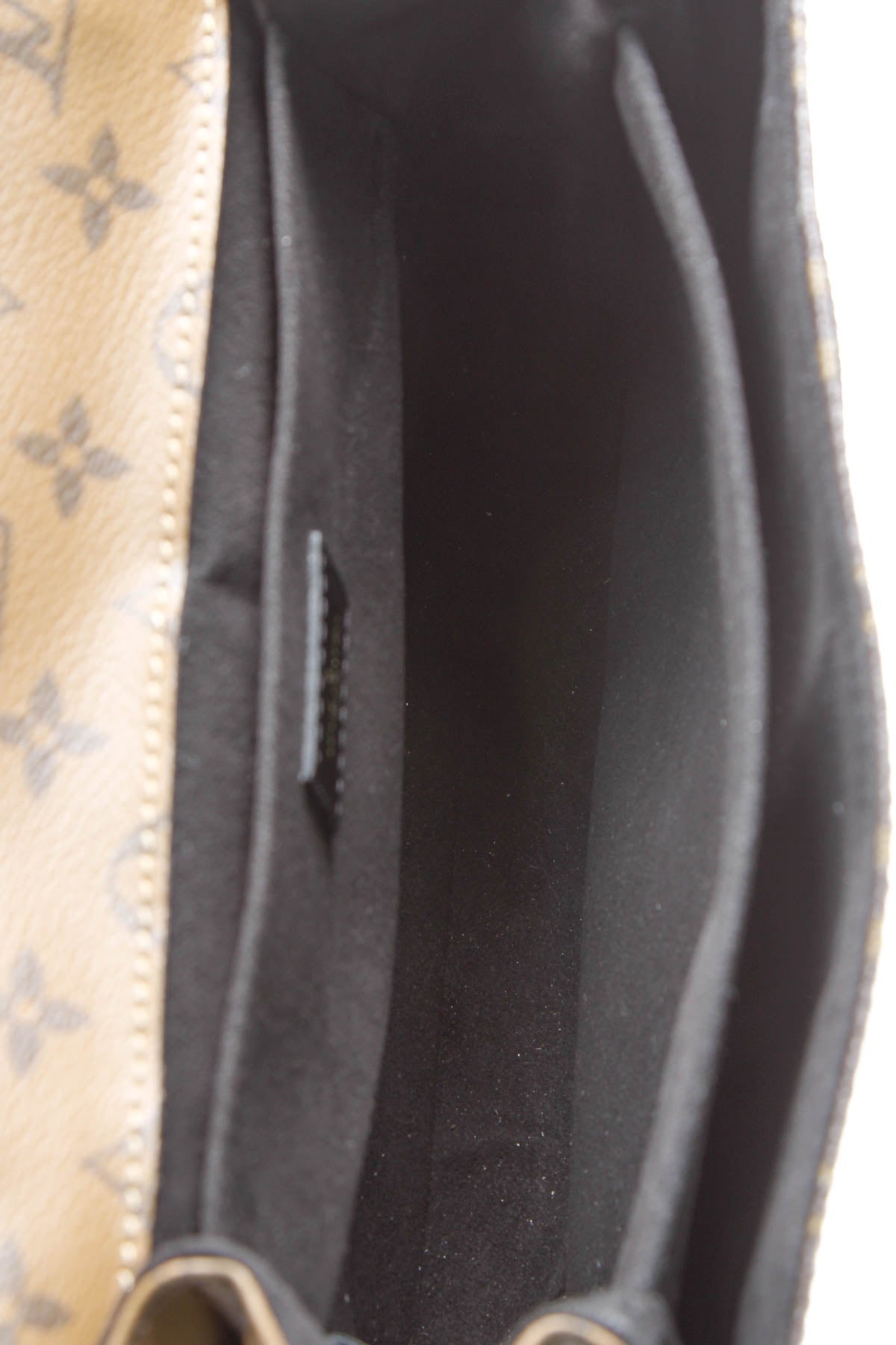 Pochette Metis Bag - Reverse Monogram