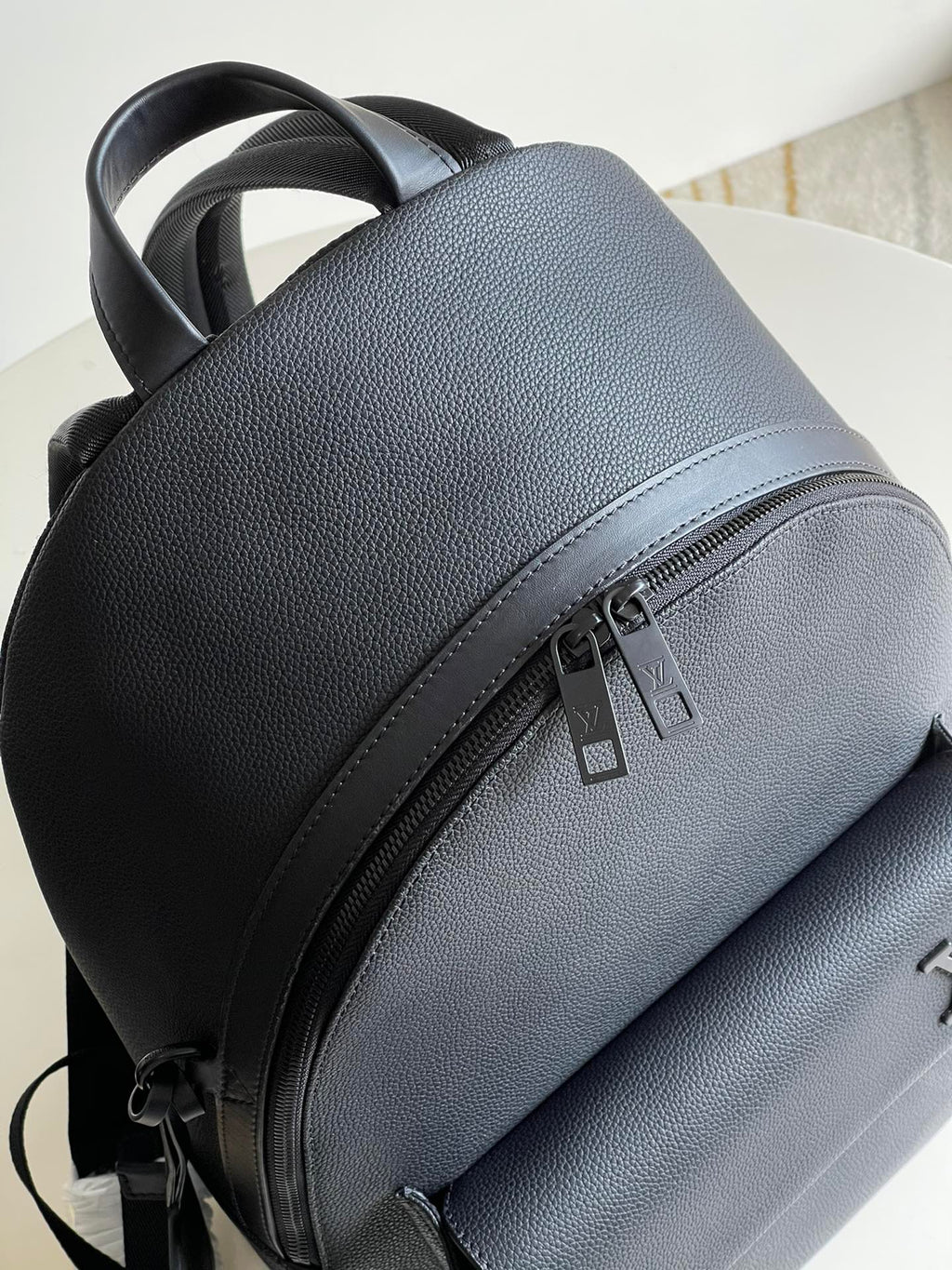 Louis Vuitton M57079 Backpack 43cm