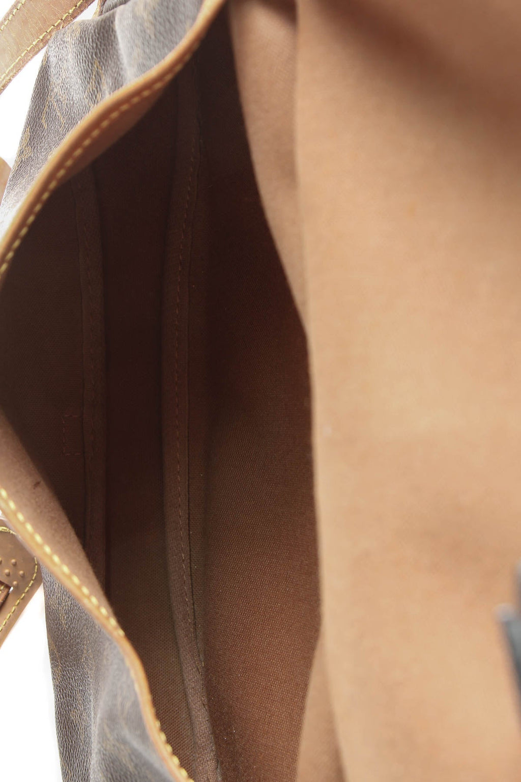 Saumur 30 Messenger Bag - Monogram