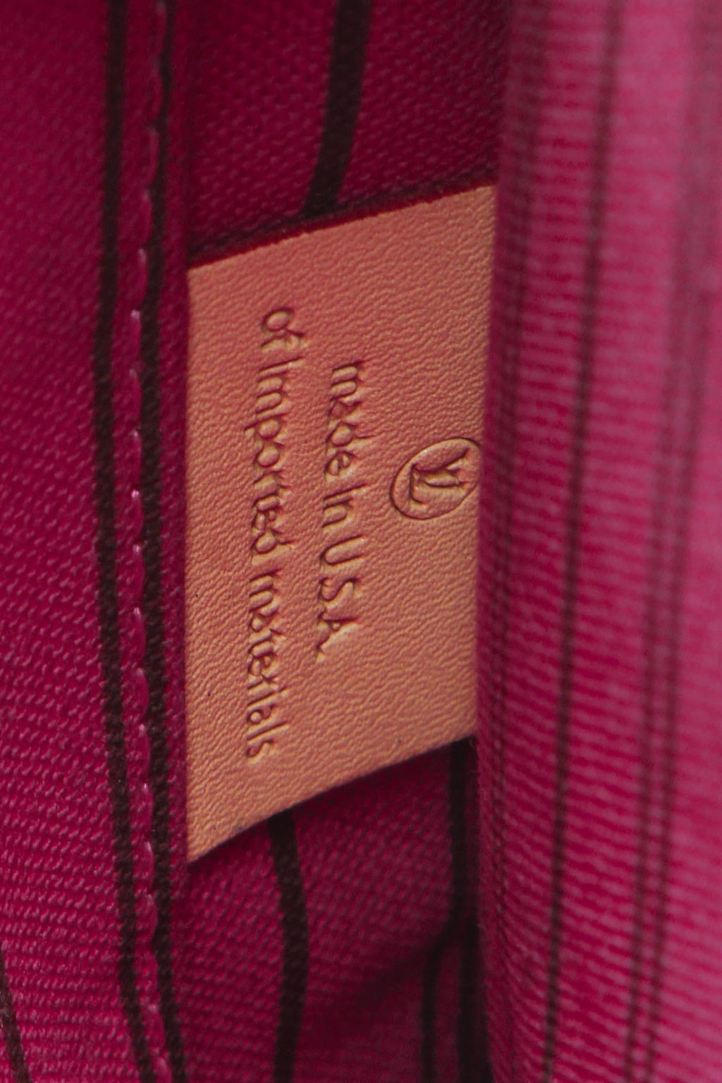 Neverfull Pouch Wristlet - Monogram