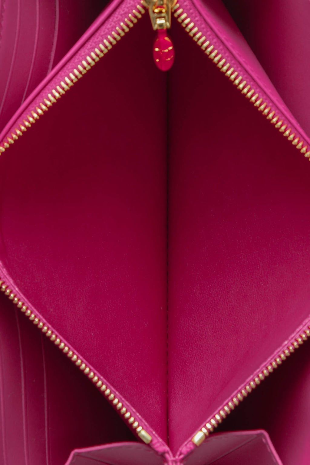 Vernis Valentine's Day Zippy Wallet - Fuchsia Pink
