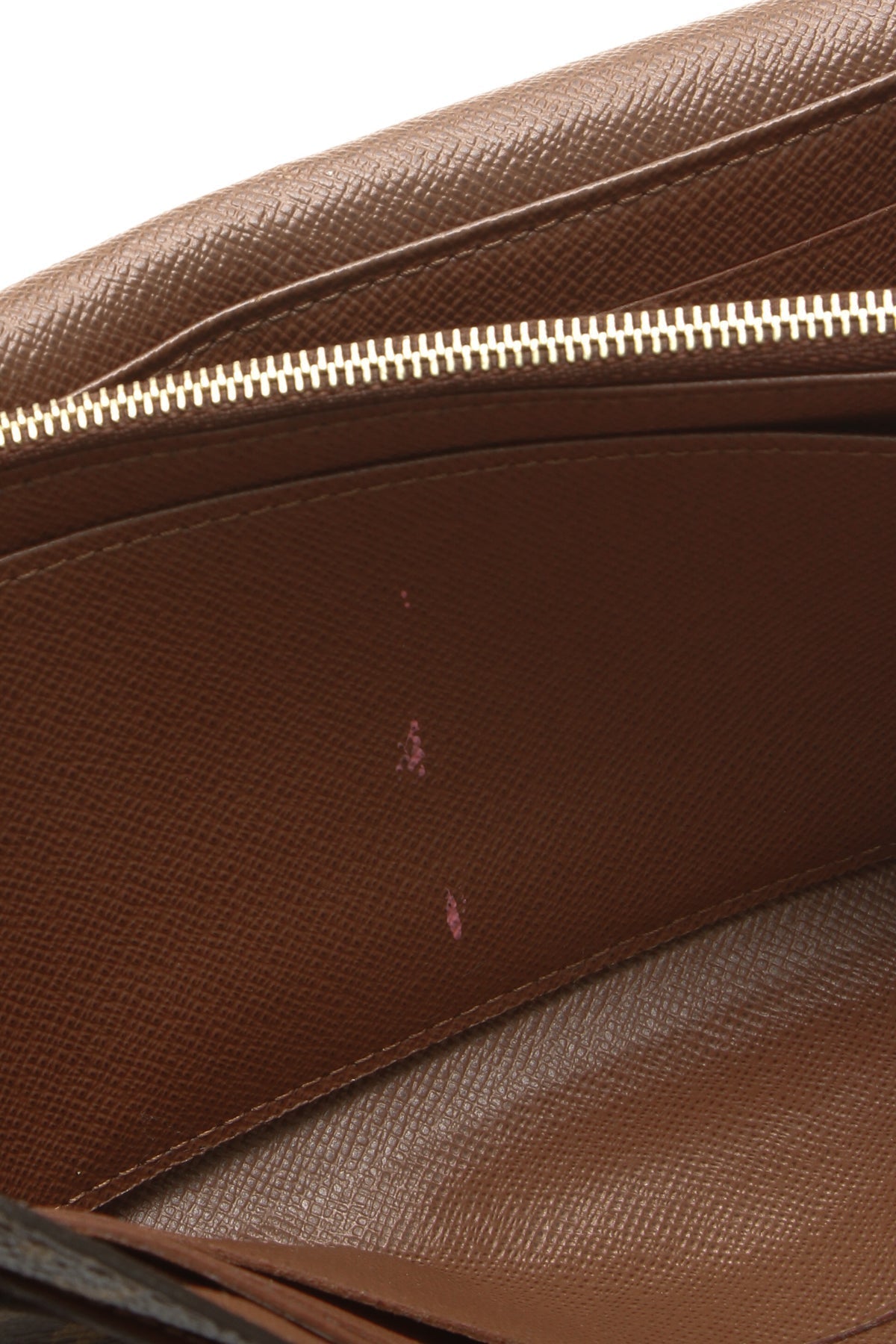 Sarah Wallet - Monogram