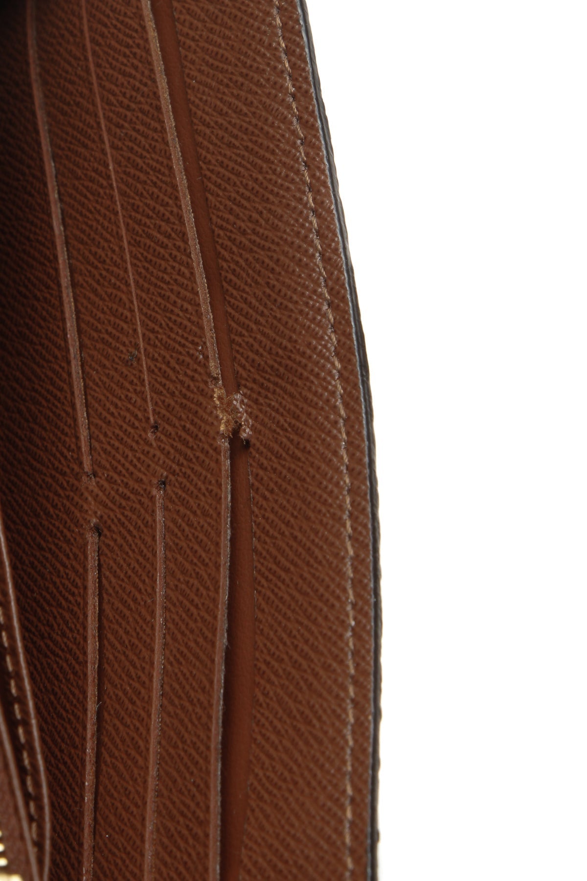 Sarah Wallet - Monogram